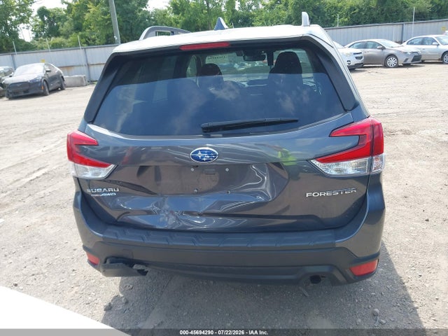 45694290 :رقم المزاد ، JF2SKAJC0MH567643 vin ، 2021 Subaru Forester Premium مزاد بيع