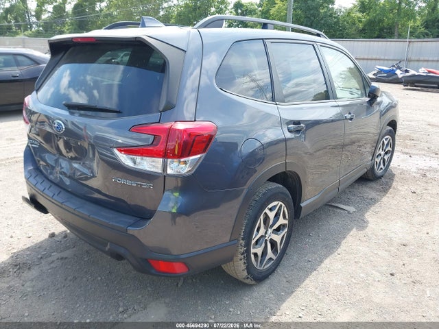 45694290 :رقم المزاد ، JF2SKAJC0MH567643 vin ، 2021 Subaru Forester Premium مزاد بيع