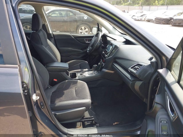 45694290 :رقم المزاد ، JF2SKAJC0MH567643 vin ، 2021 Subaru Forester Premium مزاد بيع