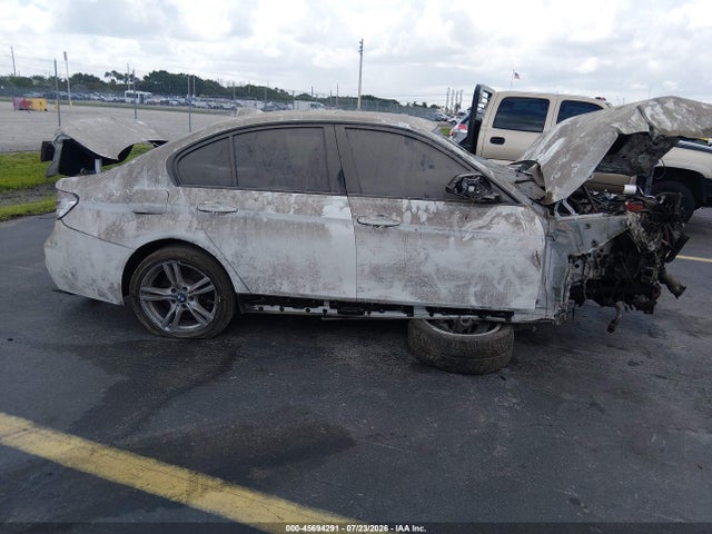 45694291 :رقم المزاد ، WBA3A9C56DF686213 vin ، 2013 Bmw 335i مزاد بيع