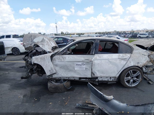 45694291 :رقم المزاد ، WBA3A9C56DF686213 vin ، 2013 Bmw 335i مزاد بيع
