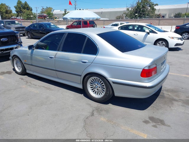 Продажа на аукционе авто 1998 Bmw 540ia, vin: WBADE6329WBW58915, номер лота: 45694303