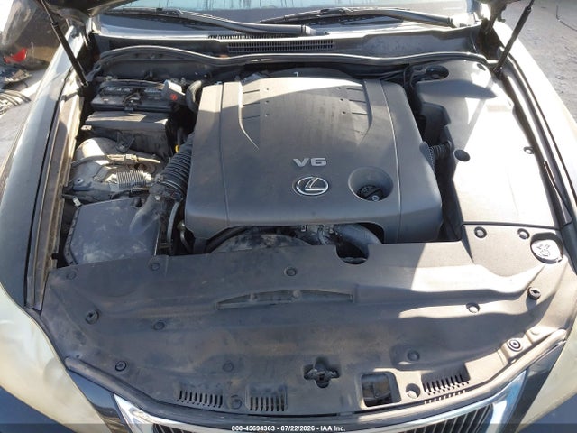 45694363 :رقم المزاد ، JTHFF2C25A2504372 vin ، 2010 Lexus Is 250c مزاد بيع