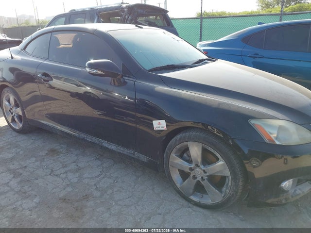 45694363 :رقم المزاد ، JTHFF2C25A2504372 vin ، 2010 Lexus Is 250c مزاد بيع
