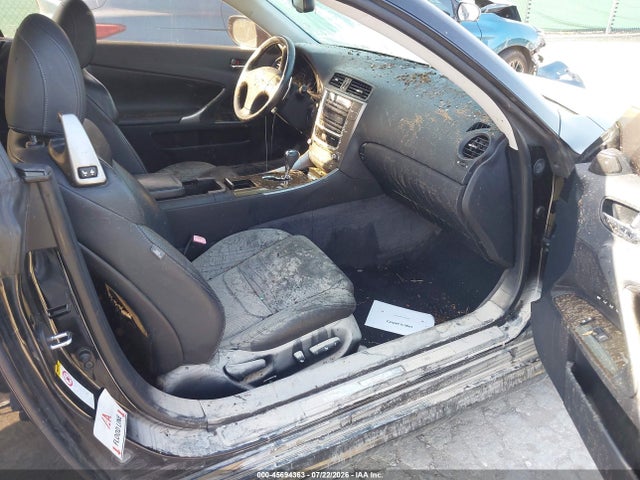 45694363 :رقم المزاد ، JTHFF2C25A2504372 vin ، 2010 Lexus Is 250c مزاد بيع