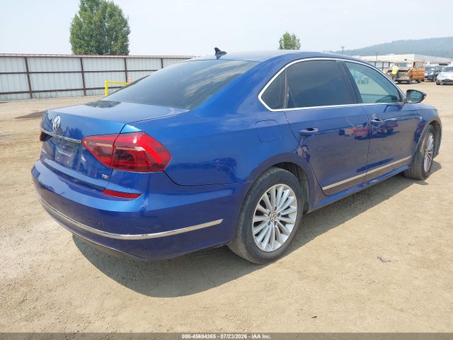 1VWBT7A30HC025070 Volkswagen Passat 1.8t Se