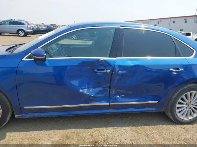 1VWBT7A30HC025070 Volkswagen Passat 1.8t Se