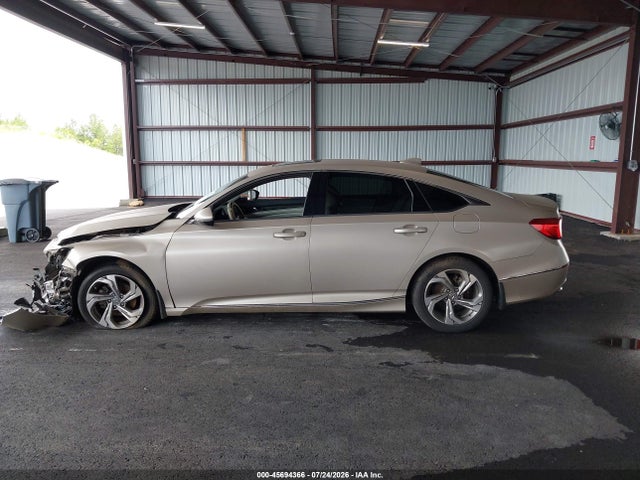 45694366 :رقم المزاد ، 1HGCV1F57JA260481 vin ، 2018 Honda Accord Ex-l مزاد بيع