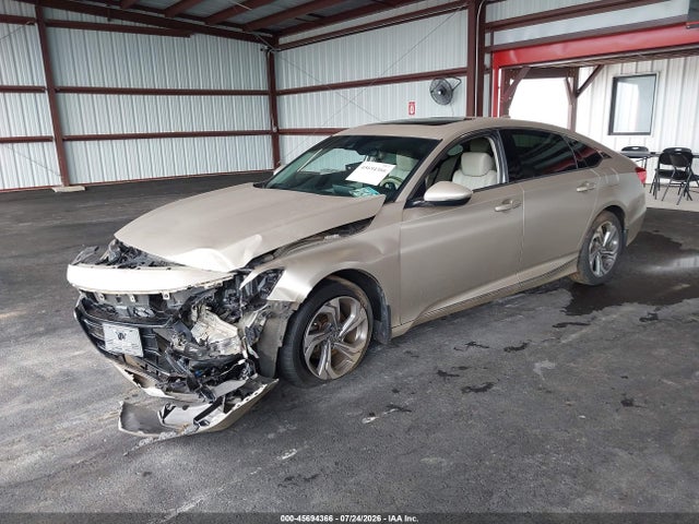 45694366 :رقم المزاد ، 1HGCV1F57JA260481 vin ، 2018 Honda Accord Ex-l مزاد بيع
