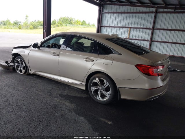 45694366 :رقم المزاد ، 1HGCV1F57JA260481 vin ، 2018 Honda Accord Ex-l مزاد بيع