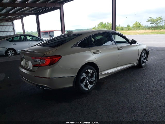 45694366 :رقم المزاد ، 1HGCV1F57JA260481 vin ، 2018 Honda Accord Ex-l مزاد بيع