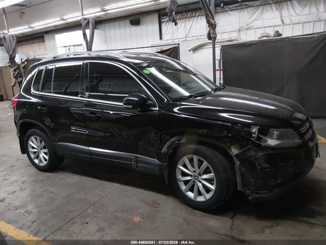 Aukcja sprzedaży 2017 Volkswagen Tiguan 2.0t Wolfsburg Edition, vin: WVGSV7AX4HK007527, numer aukcji: 45694381