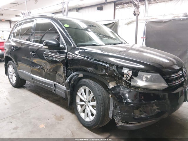 Aukcja sprzedaży 2017 Volkswagen Tiguan 2.0t Wolfsburg Edition, vin: WVGSV7AX4HK007527, numer aukcji: 45694381