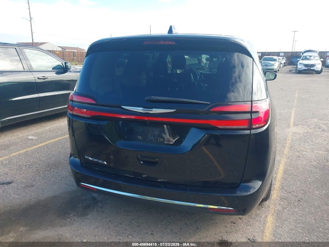 Aukcja sprzedaży 2024 Chrysler Pacifica Touring L, vin: 2C4RC1BG5RR136576, numer aukcji: 45694415