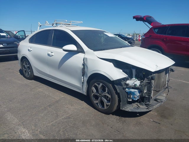 KIA Forte Lxs 2020 3KPF24AD3LE256206 Image 1