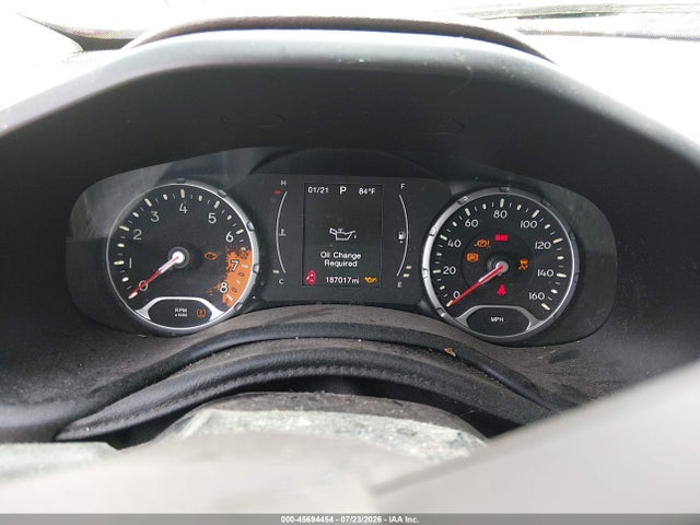 2015 Jeep Renegade Latitude მანქანა იყიდება აუქციონზე, vin: ZACCJBBT1FPB81299, აუქციონის ნომერი: 45694454