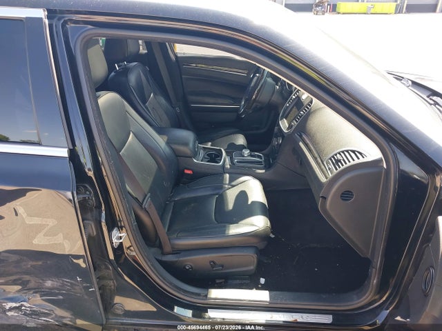 2C3CCAKGXHH566764 Chrysler 300c Awd