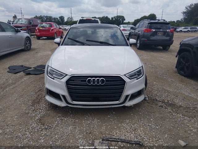 2017 Audi A3 Premium Plus მანქანა იყიდება აუქციონზე, vin: WAUJ8GFF1H1048594, აუქციონის ნომერი: 45694466