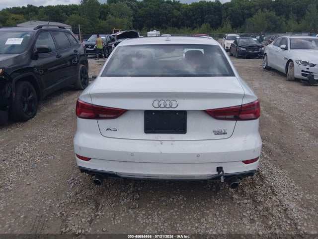 2017 Audi A3 Premium Plus მანქანა იყიდება აუქციონზე, vin: WAUJ8GFF1H1048594, აუქციონის ნომერი: 45694466
