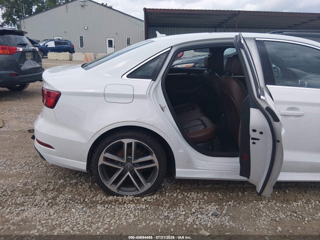 2017 Audi A3 Premium Plus მანქანა იყიდება აუქციონზე, vin: WAUJ8GFF1H1048594, აუქციონის ნომერი: 45694466