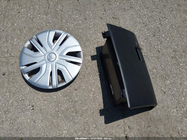 Продаж на аукціоні авто 2015 Mitsubishi Mirage De, vin: ML32A3HJ3FH008983, номер лоту: 45694471