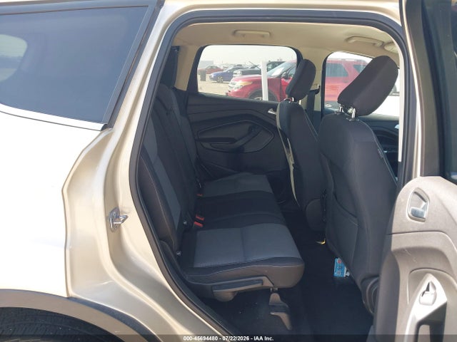 45694480 :رقم المزاد ، 1FMCU9GD4JUC80252 vin ، 2018 Ford Escape Se مزاد بيع