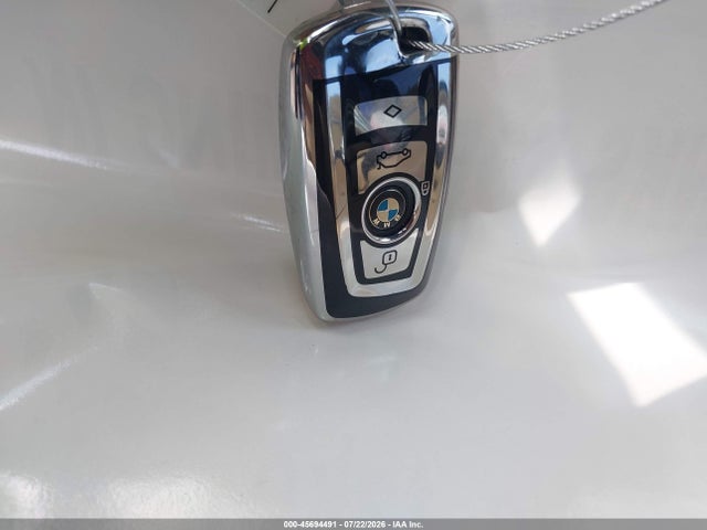 2016 Bmw 328i მანქანა იყიდება აუქციონზე, vin: WBA8E9C54GK603433, აუქციონის ნომერი: 45694491