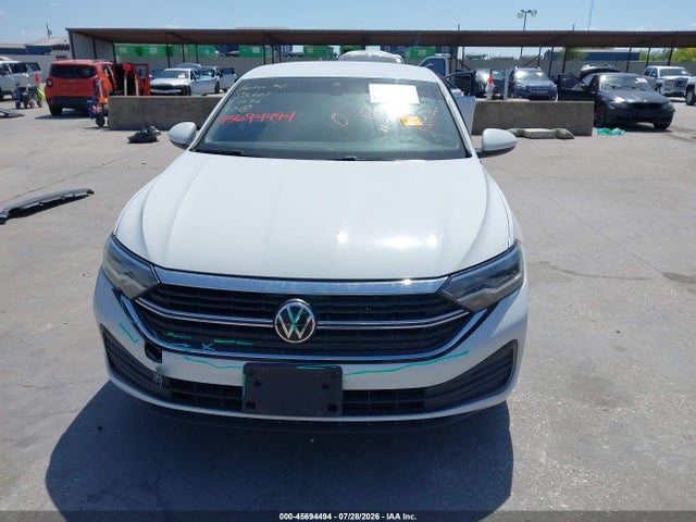 Продажа на аукционе авто 2024 Volkswagen Jetta 1.5t S, vin: 3VW5M7BU7RM101790, номер лота: 45694494