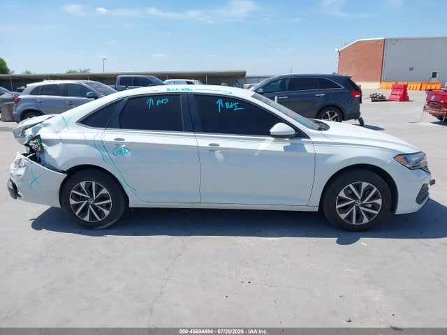 Продажа на аукционе авто 2024 Volkswagen Jetta 1.5t S, vin: 3VW5M7BU7RM101790, номер лота: 45694494