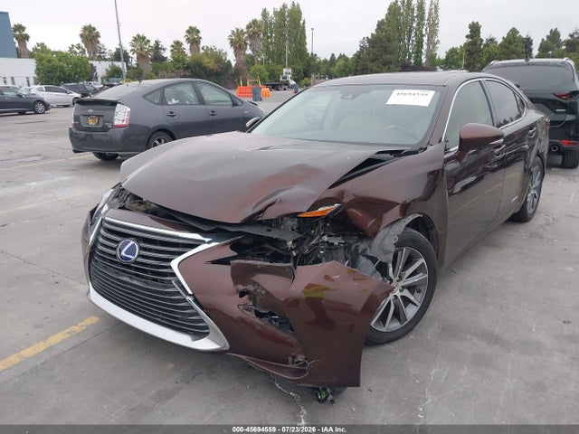 Lexus ES 300H 2018 JTHBW1GG4J2169457 Image 6