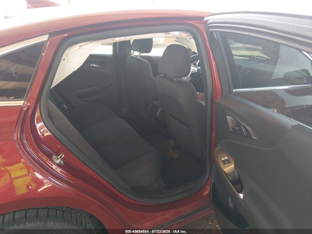 1G1ZD5ST2JF218559 Chevrolet MALIBU LT