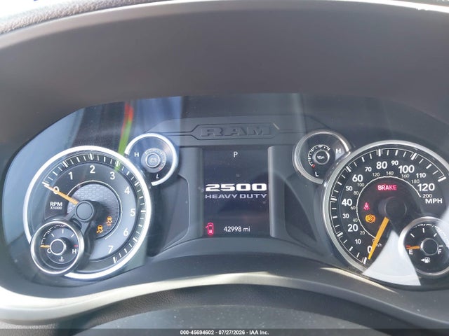 2021 Ram 2500 Tradesman  4x4 6'4 Box მანქანა იყიდება აუქციონზე, vin: 3C6UR5CJXMG681348, აუქციონის ნომერი: 45694602