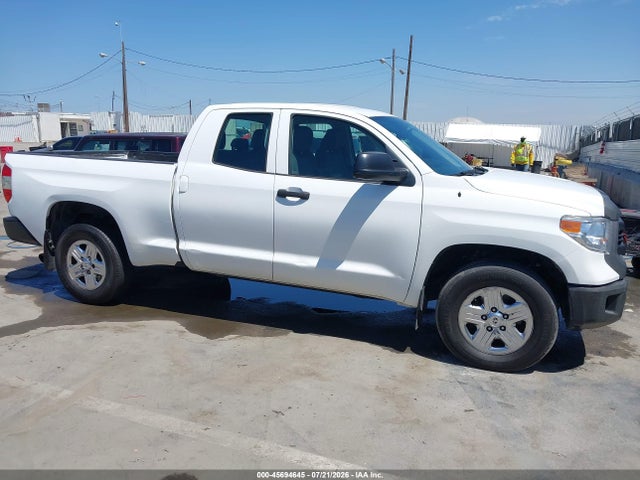 5TFRM5F12FX083309 Toyota Tundra Sr 4.6l V8
