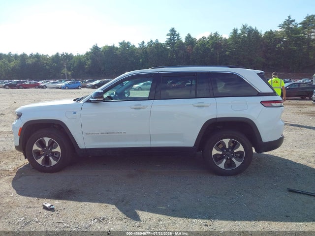 Aukcja sprzedaży 2023 Jeep Grand Cherokee 4xe, vin: 1C4RJYB6XPC665873, numer aukcji: 45694677