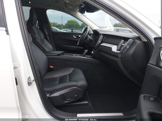 Продажа на аукционе авто 2020 Volvo Xc60 T6 Momentum, vin: YV4A22RK2L1442062, номер лота: 45694690