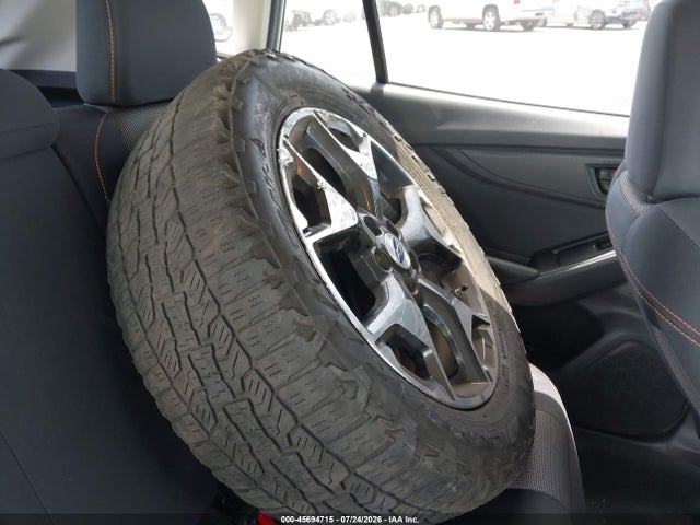 JF2GTADC4JH313749 Subaru Crosstrek 2.0i Premium