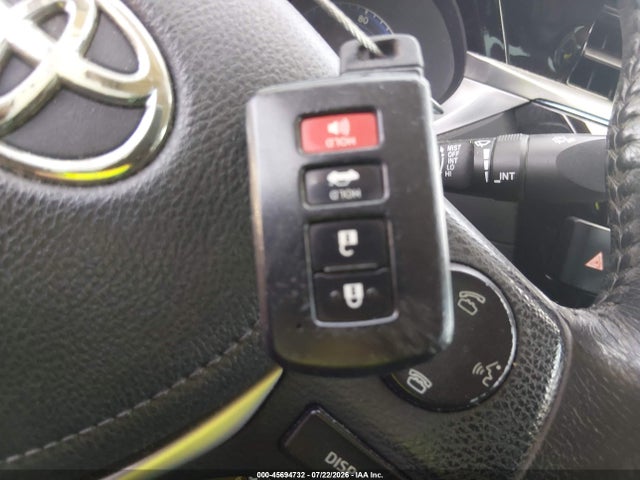 45694732 :رقم المزاد ، 5YFBURHEXFP290389 vin ، 2015 Toyota Corolla S Plus مزاد بيع