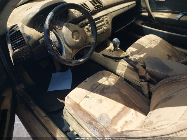 45694737 :رقم المزاد ، WBAUP9C5XBVL89550 vin ، 2011 Bmw 128i مزاد بيع