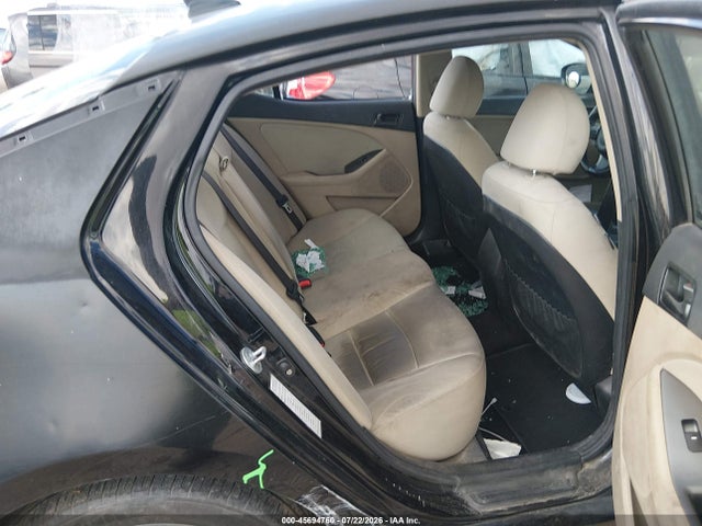 KIA Optima Lx 2015 KNAGM4A79F5619601 Image 8