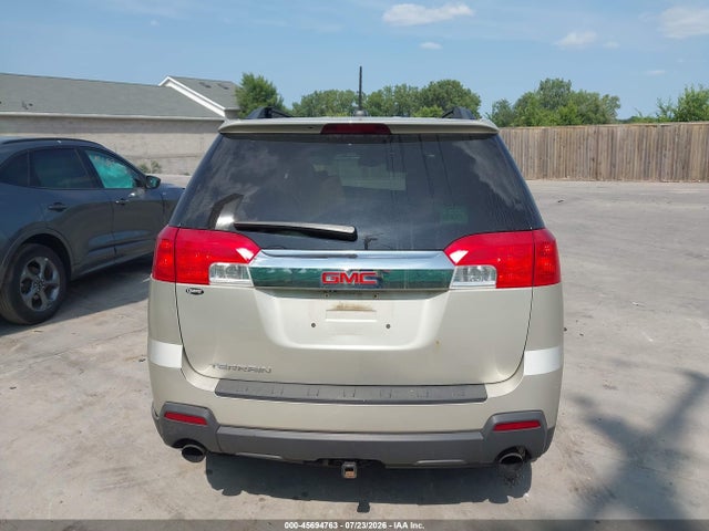 45694763 :رقم المزاد ، 2GKFLRE3XF6396791 vin ، 2015 Gmc Terrain Sle-2 مزاد بيع