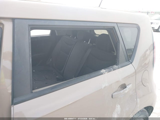 45694777 :رقم المزاد ، KNDJN2A2XF7204807 vin ، 2015 Kia Soul مزاد بيع