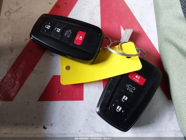 5TDDZRBH3NS593730 Toyota Highlander Limited