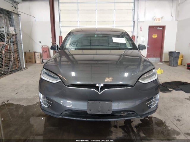 Продаж на аукціоні авто 2016 Tesla Model X 60d/70d/75d/90d, vin: 5YJXCDE24GF025910, номер лоту: 45694837