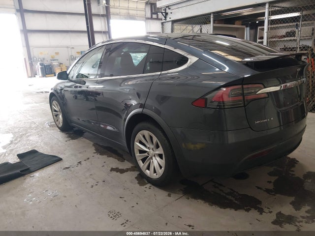 Продаж на аукціоні авто 2016 Tesla Model X 60d/70d/75d/90d, vin: 5YJXCDE24GF025910, номер лоту: 45694837