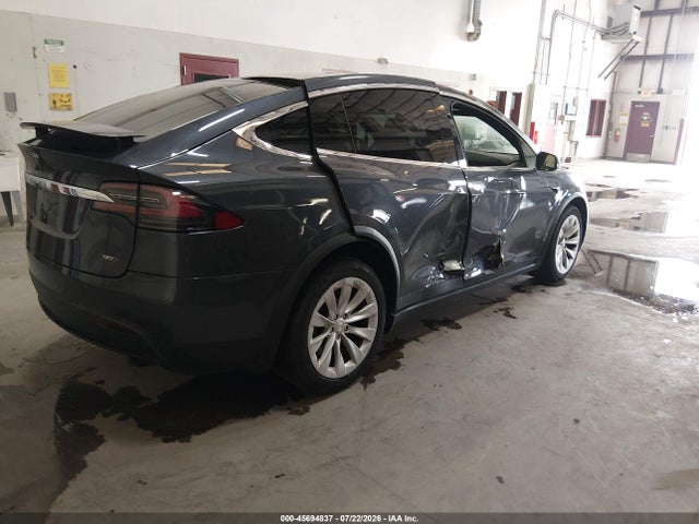Продаж на аукціоні авто 2016 Tesla Model X 60d/70d/75d/90d, vin: 5YJXCDE24GF025910, номер лоту: 45694837