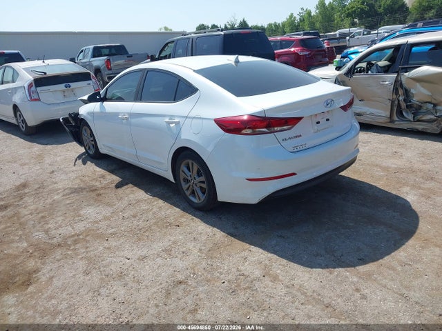 Продаж на аукціоні авто 2018 Hyundai Elantra Sel, vin: 5NPD84LF7JH315951, номер лоту: 45694850