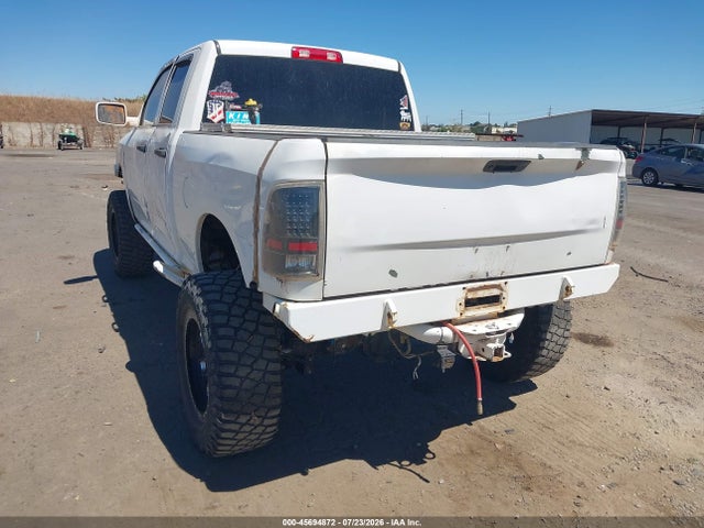 45694872 :رقم المزاد ، 1C6RR7FG4KS580894 vin ، 2019 Ram 1500 Classic Tradesman  4x4 6'4 Box مزاد بيع