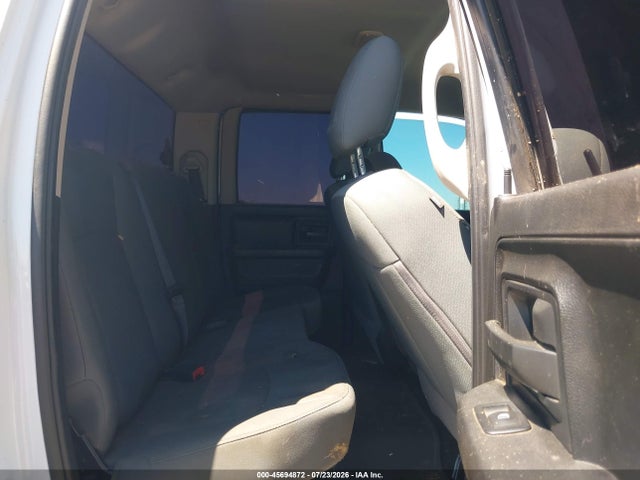 45694872 :رقم المزاد ، 1C6RR7FG4KS580894 vin ، 2019 Ram 1500 Classic Tradesman  4x4 6'4 Box مزاد بيع