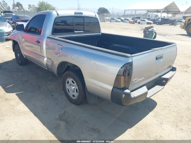 Toyota Tacoma 2014 5TFNX4CNXEX037572 Image 3
