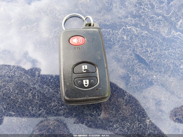 45694900 :رقم المزاد ، jtdkn3du8b1428520 vin ، 2011 Toyota Prius Three مزاد بيع